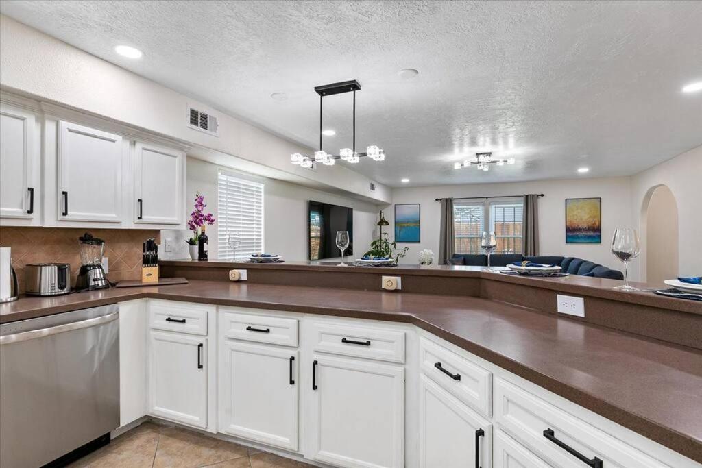 Lucky House - Tranquility In The Middle Of Houston - Tv In Every Room - 300 M2 Εξωτερικό φωτογραφία