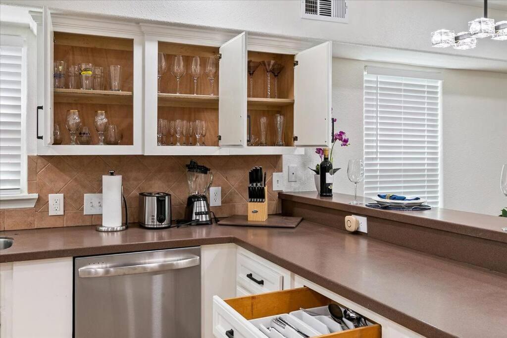 Lucky House - Tranquility In The Middle Of Houston - Tv In Every Room - 300 M2 Εξωτερικό φωτογραφία